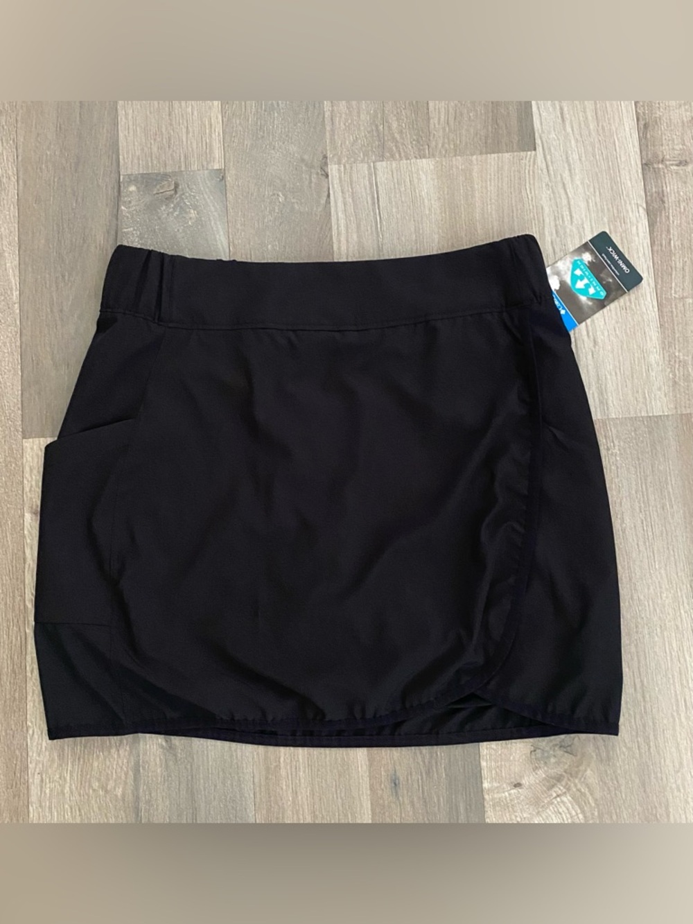 Columbia Omni-Wick Skort Medium Side Pocket Stretch Waist Skirt Black New